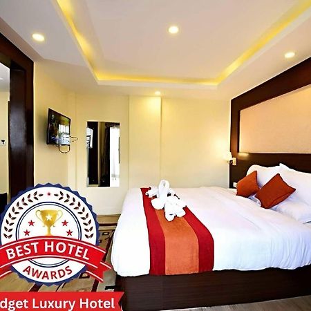 Hotel Sapana Garden Thamel Катманду Экстерьер фото