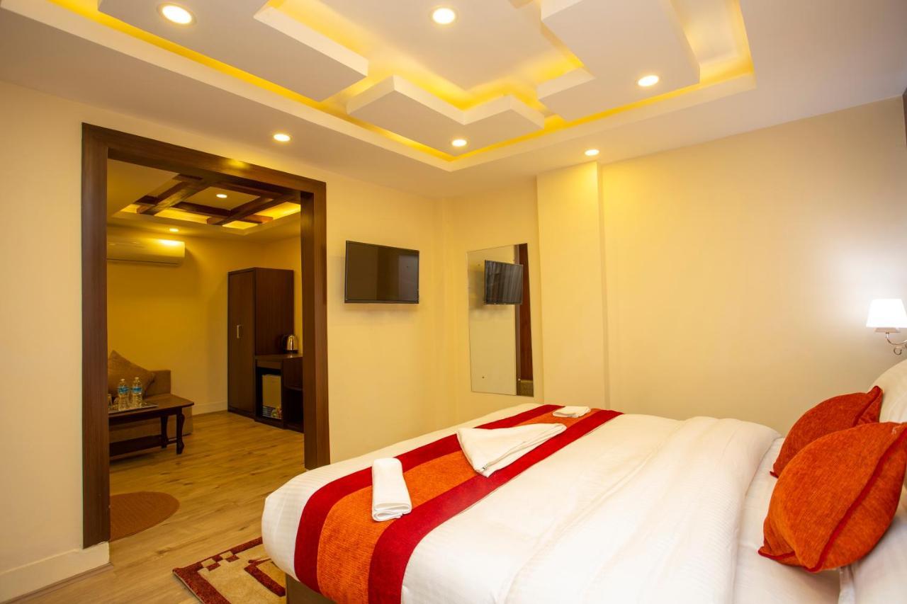 Hotel Sapana Garden Thamel Катманду Экстерьер фото