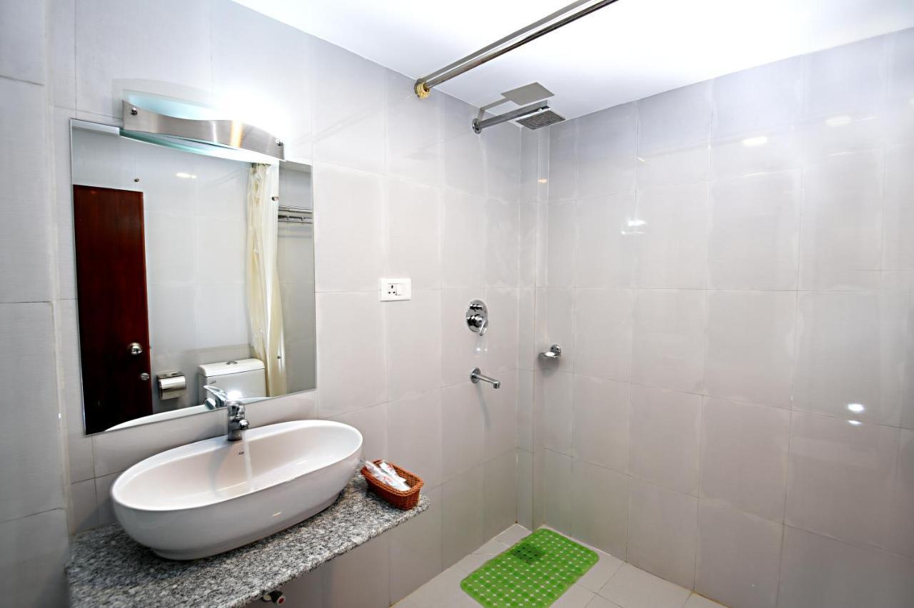 Hotel Sapana Garden Thamel Катманду Экстерьер фото