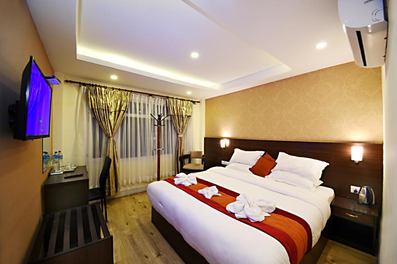 Hotel Sapana Garden Thamel Катманду Экстерьер фото