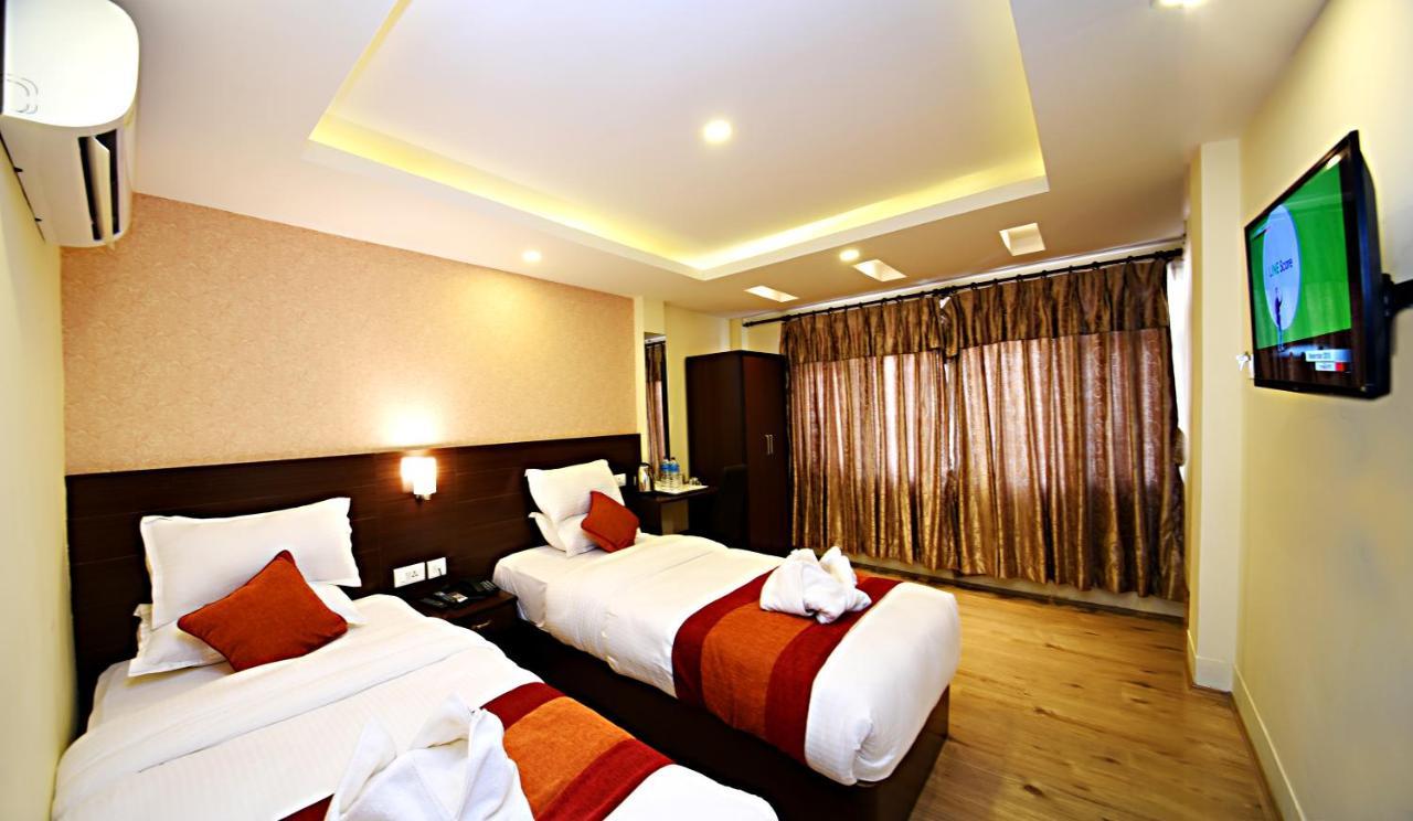 Hotel Sapana Garden Thamel Катманду Экстерьер фото