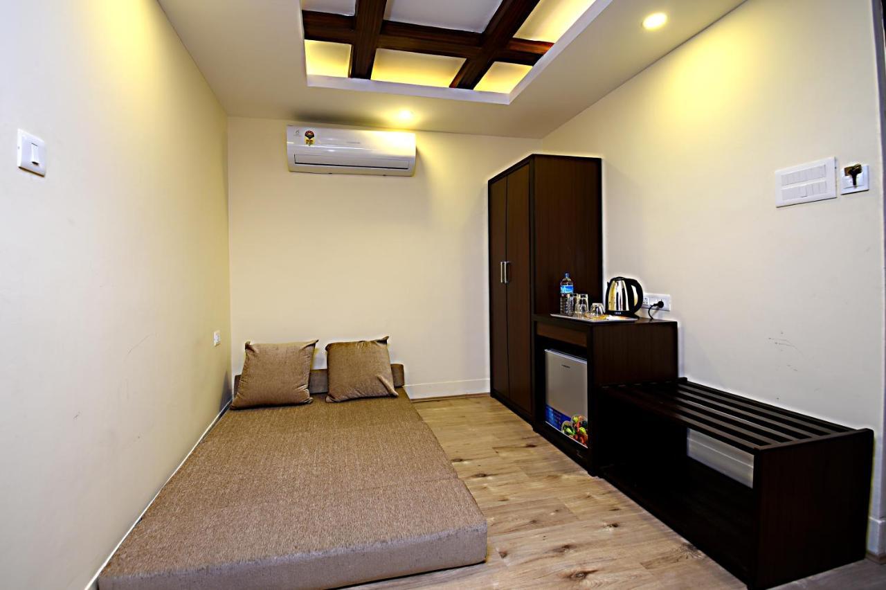 Hotel Sapana Garden Thamel Катманду Экстерьер фото