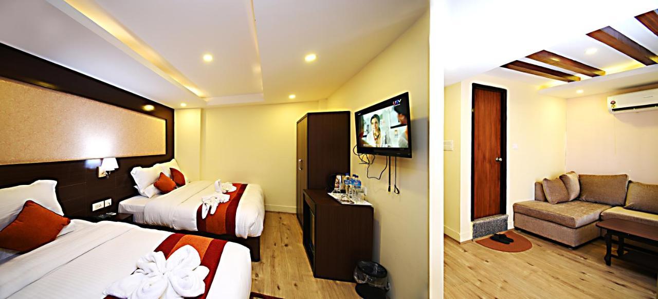 Hotel Sapana Garden Thamel Катманду Экстерьер фото